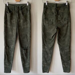 American Eagle Next Level Stretch Curvy High-Rise Jeggings Camo Green - Size: 2